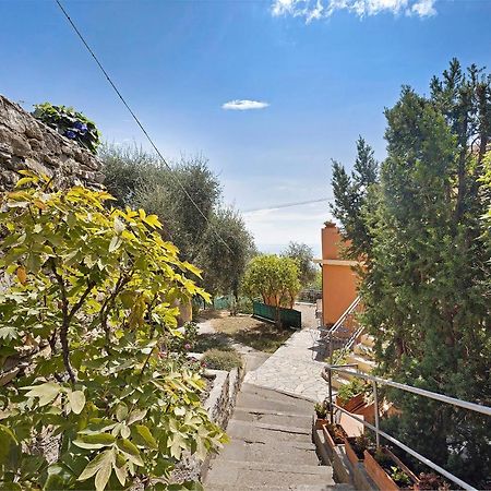 La Colombera Lägenhet Alassio Exteriör bild